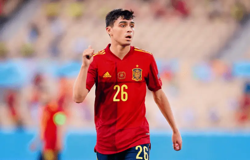 佩德里的坚韧：从未伤病的早期岁月到频繁养伤的挑战