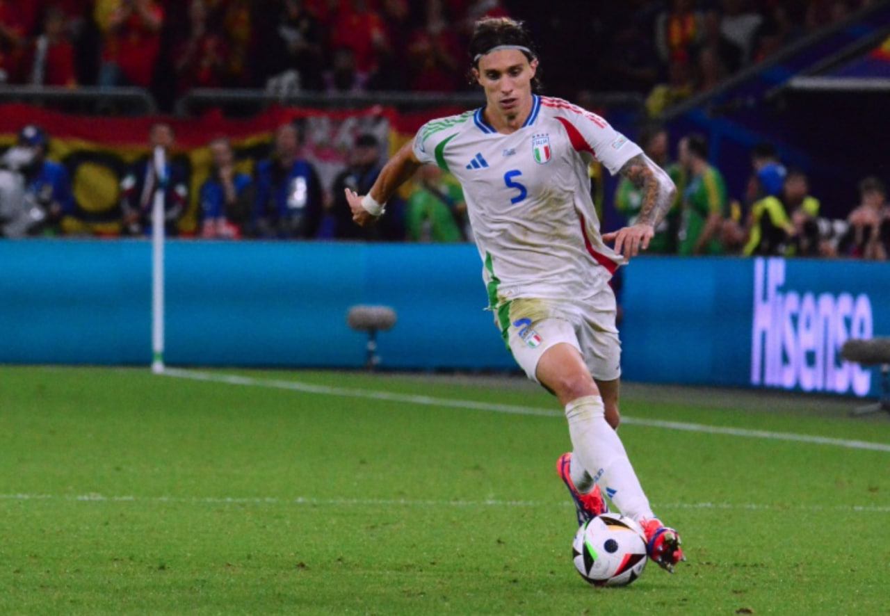 卡拉菲奥里转会最新：阿森纳走在前列，切尔西加速追赶