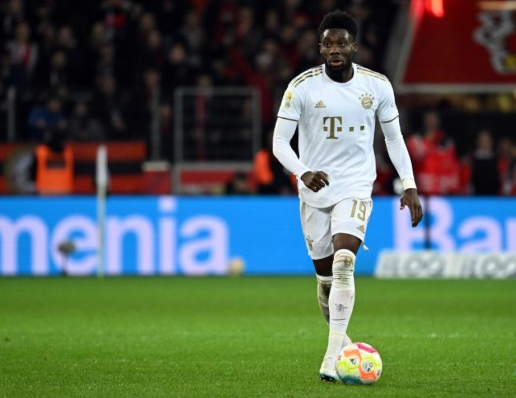 金钱角力：戴维斯与拜仁续约谈判陷入薪资僵局